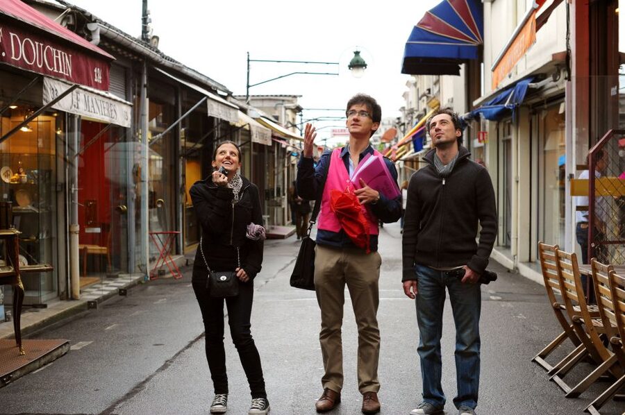 Paris: Flea Market Insider's Tour in Extra-Small Group - Who this tour suits best