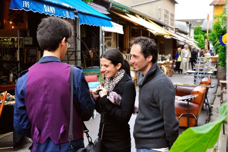 Paris: Flea Market Insider's Tour in Extra-Small Group - Price and value: how $58 turns into real shopping power