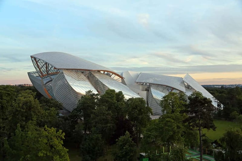 Paris: Fondation Louis Vuitton Premium Access Ticket - Premium Access: why skipping the line is worth it here