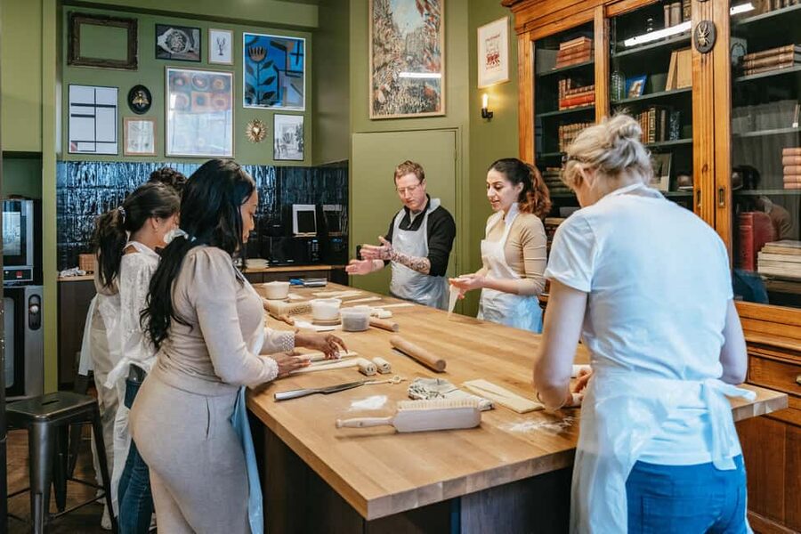 Paris: French Croissant Baking Class with a Chef - Key points before you go