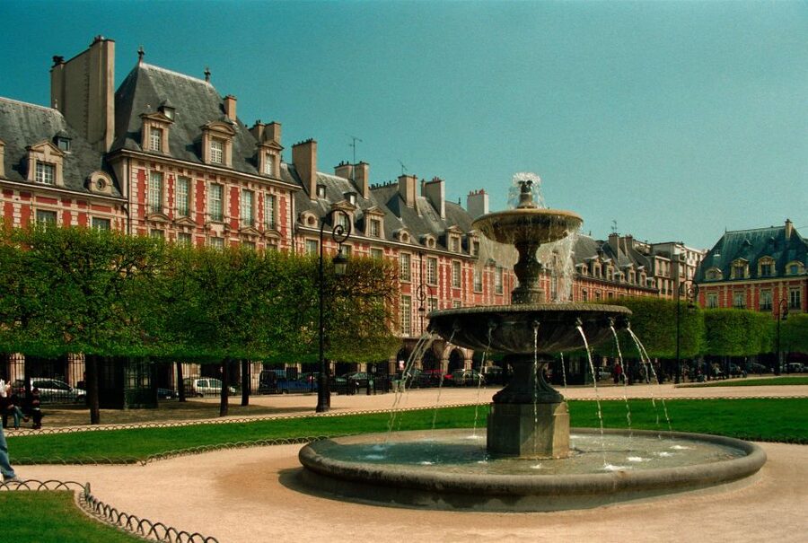 Paris: French Revolution Walking Tour - Why this French Revolution walk beats a textbook