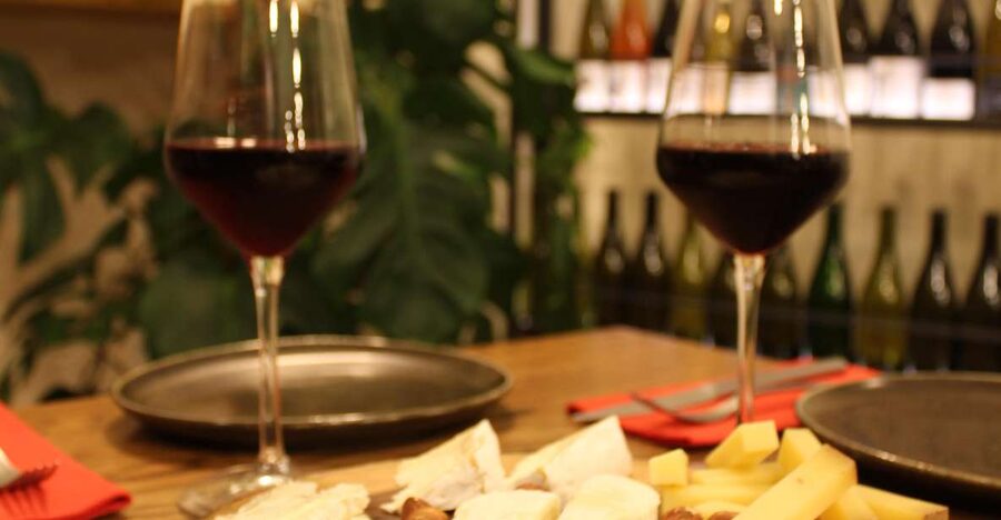 Paris: French Wine and Cheese Guided Tasting - Perfume samples for aroma training (the fun part)