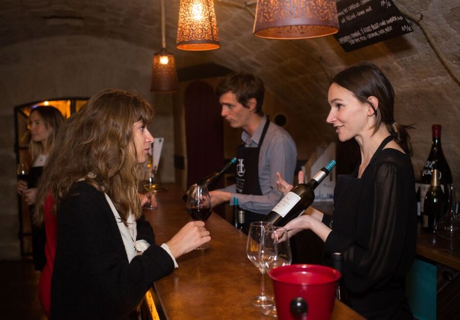 Paris: French Wine Experience in Parisian Cellar - How the smartphone audioguide in 8 languages actually helps