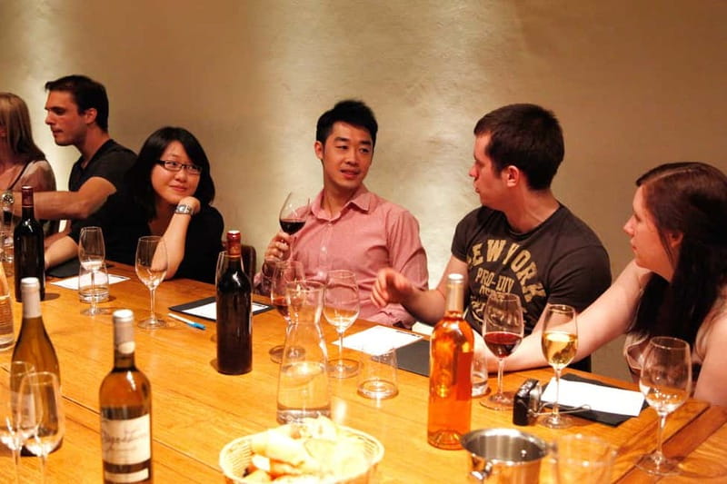 Paris: French Wine Tasting Class with Sommelier - Reading French wine and Champagne labels, the traveler-friendly way