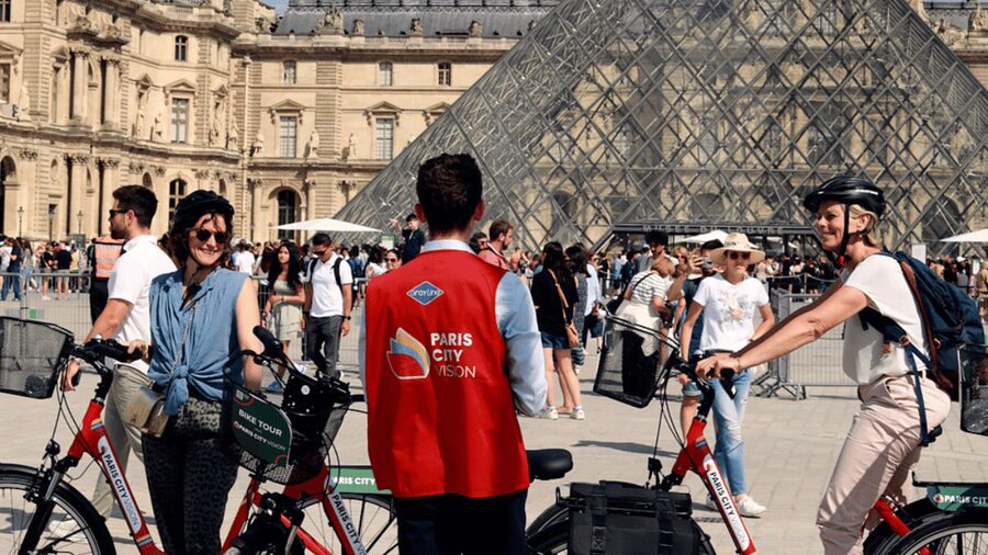Paris Guided Bike Tour - Eiffel Tower stretch, Arc de Triomphe, and the big boulevard feel