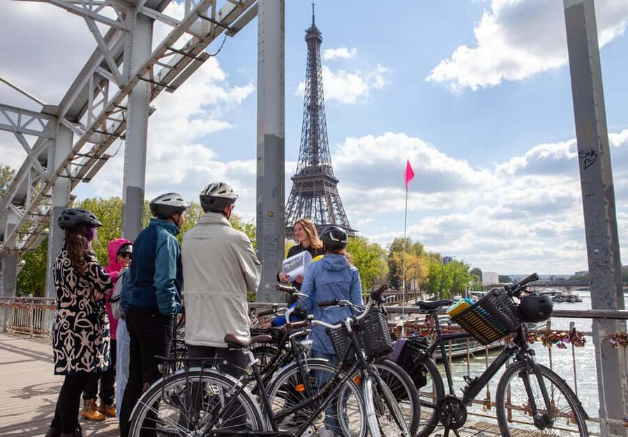 Paris: Guided Bike Tour of Must-See Sights - Key highlights worth your attention