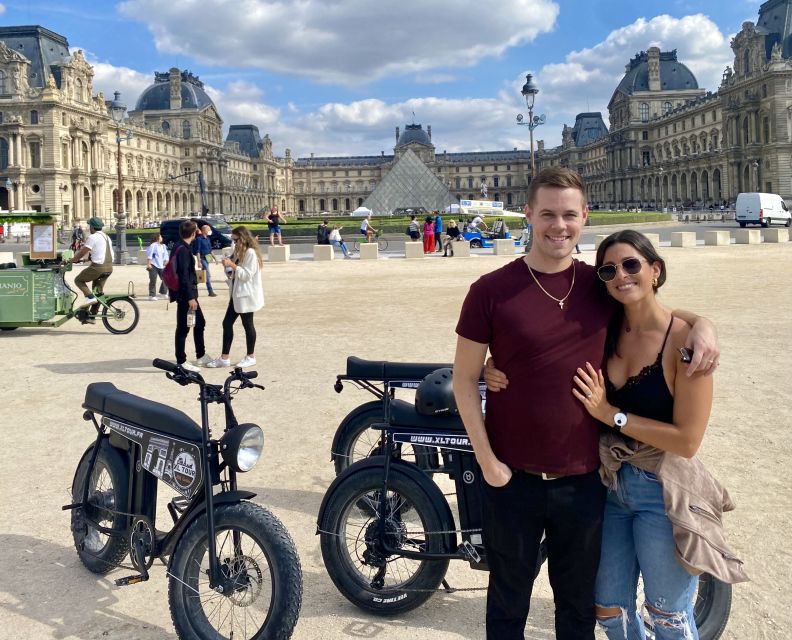 Paris: Guided City Tour by Electric Bike - Pont Neuf to Pont des Arts: older stone, love locks, and river drama