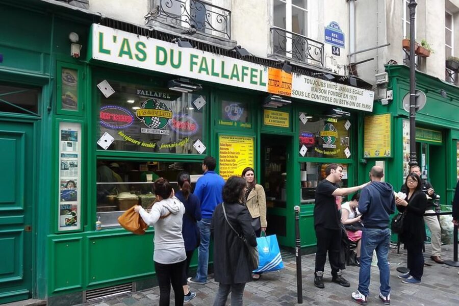 Paris: Guided tour of Marais in German - The 16th and 17th-century palaces you can actually spot