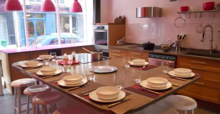 Paris: Hands-On Small Group Cooking Class - Getting There at 92 Rue Nollet: Metro and Bus Options That Make Sense