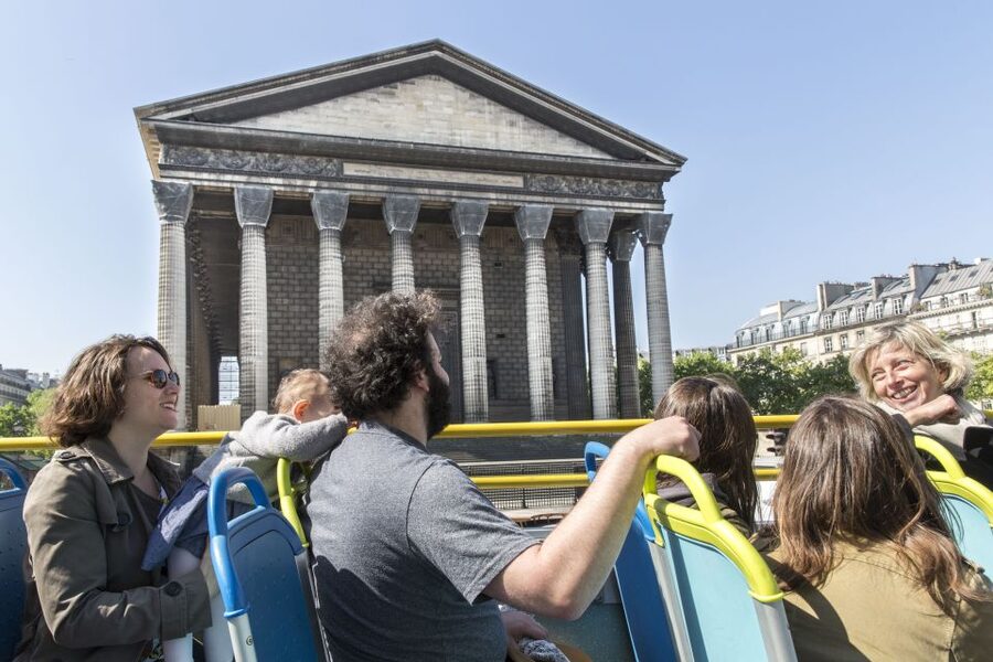 Paris: Hop-on Hop-off Bus Tour & Seine Cruise Bundle Tour - Notre-Dame and the Left Bank, Where Views and Walks Overlap
