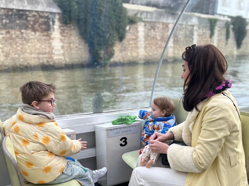 Paris: Hop-On Hop-Off Seine Cruise Pass with 9 Stops - Jardin des Plantes and Cité de la Mode, a breather stop that still feels Paris
