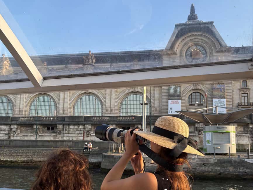 Paris: Hop-On Hop-Off Seine Cruise Pass with 9 Stops - How the loop works, and why direction matters