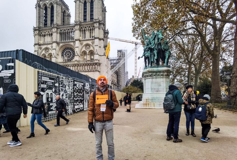 Paris: Île de la Cité and Notre-Dame Walking Tour With Crypt - Should you book this Île de la Cité and Notre-Dame walk with Crypt?