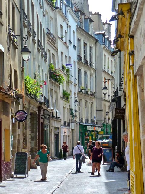 Paris Jewish History 2-Hour Private Guided Walking Tour - A quick 15-minute segment that sets up Le Marais
