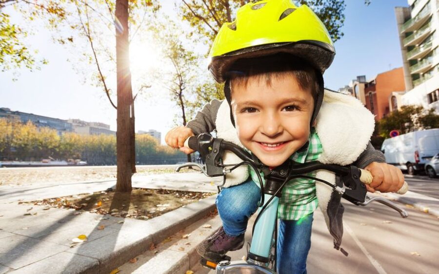 Paris: Kids Bike Tour - The 3-hour route, from Palais Garnier to Eiffel Tower views