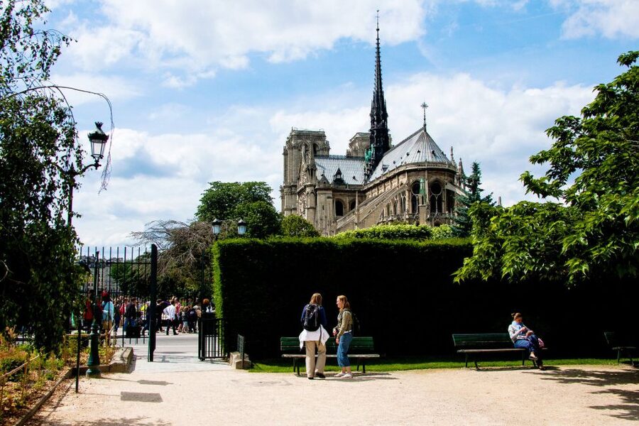 Paris Latin Quarter 2-Hour Private Walking Tour - Hôtel de Cluny: Profane Gothic That Breaks the Usual Pattern