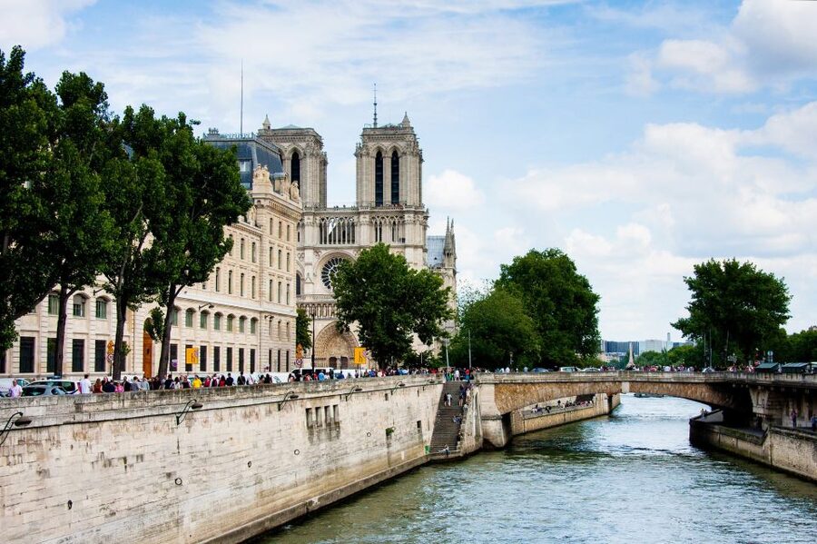 Paris Latin Quarter 2-Hour Private Walking Tour - Luxembourg Gardens: A Breather After the Stones