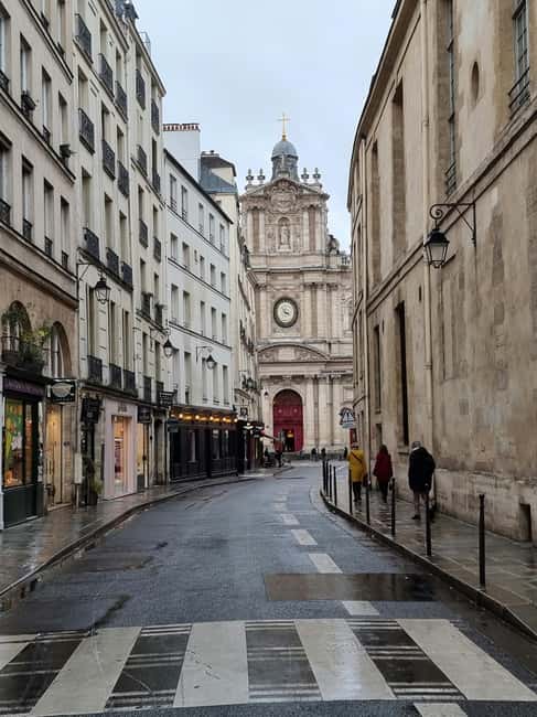 Paris Le Marais Food Tour: Full Traditional French Feast - Place des Vosges: The Sit-Down Finish That Feels Like Dinner