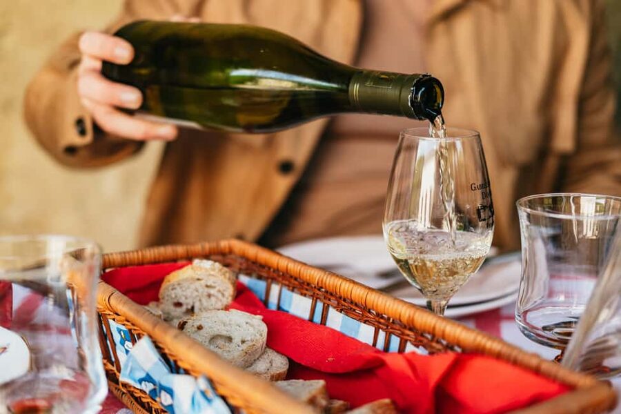 Paris: Loire Valley Chambord Castle, Wine Tasting & Lunch - What you are likely to taste, and how to order your curiosity