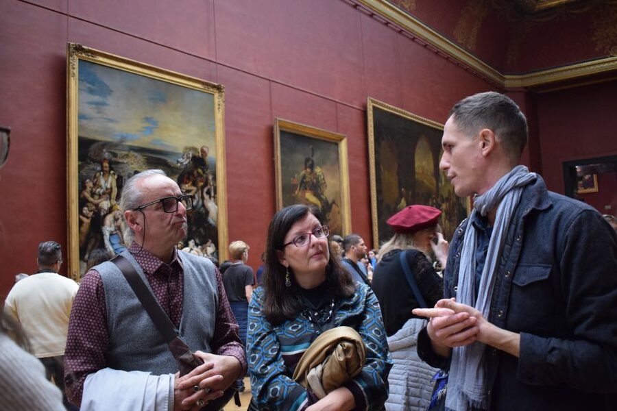 Paris: Louvre Masterpieces Tour with Pre-Reserved Tickets - Priority entry and a six guest group: the real value at the Louvre