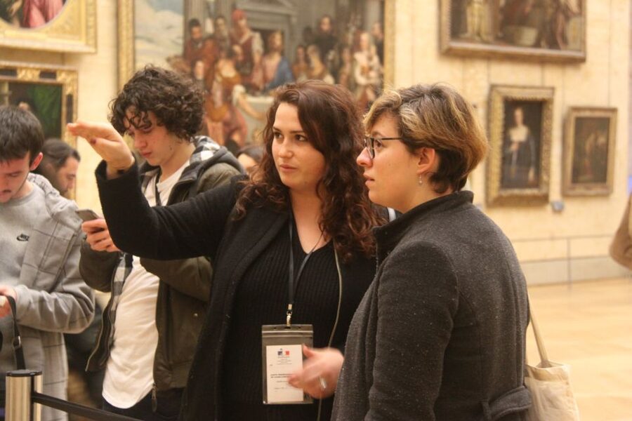 Paris: Louvre Museum Highlights and Mona Lisa Tour - Venus de Milo: Why This Sculpture Became a Star