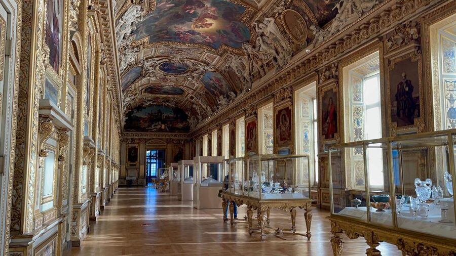 Paris: Louvre Museum Mona Lisa First Viewing Semi-Private - Venus de Milo and Winged Victory: The Highlights You Can Still Hit