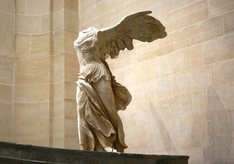 Paris: Louvre Museum Ticket & Exclusive Immersive AudioGuide - Crowds and Timing Reality at the Louvre