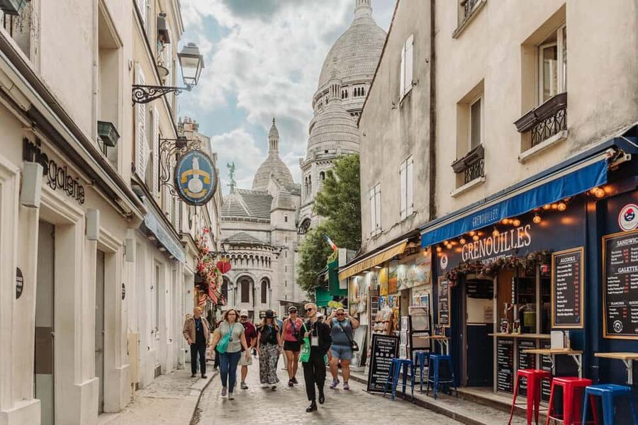 Paris: Louvre or Orsay, Eiffel Tower, City Walk & Cruise - The Louvre (or Orsay) with Pre-Reserved Access