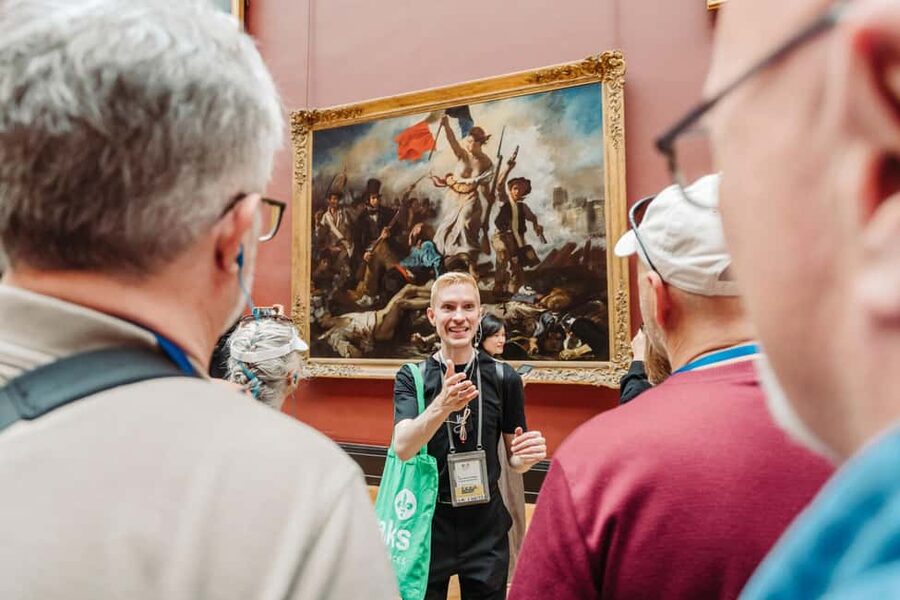 Paris: Louvre or Orsay, Eiffel Tower, City Walk & Cruise - Eiffel Tower Photo Time, Plus How the Ticket Part Works