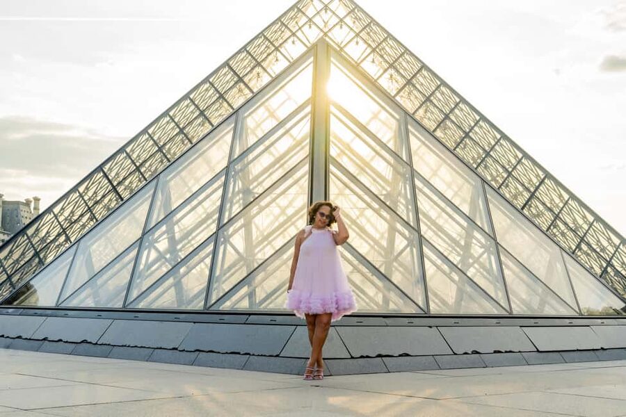 Paris: Louvre Photo Shoot - Who This Louvre Shoot Fits Best (And Who Might Want Alternatives)