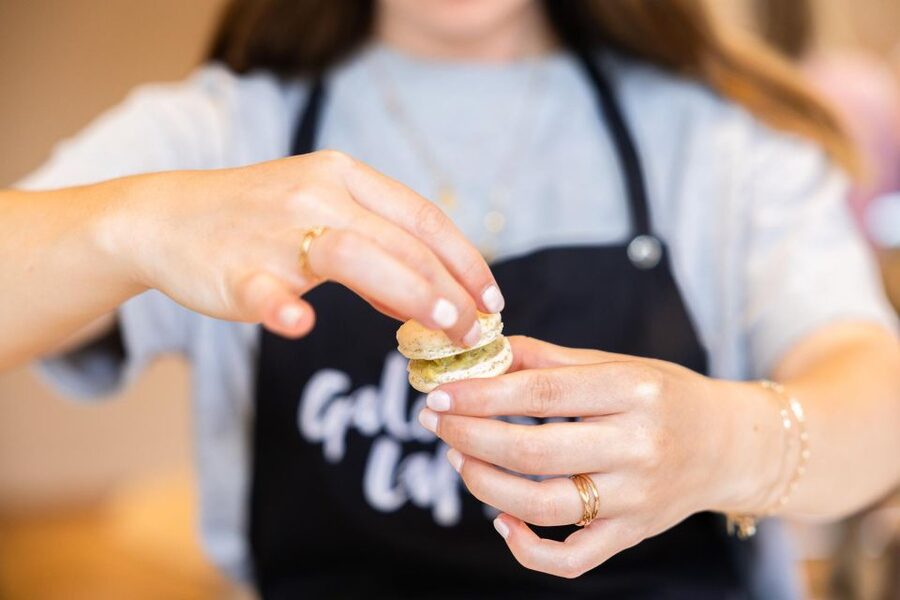 Paris: Macaron Class at Galeries Lafayette - The 90-Minute Flow: Shells, Ganache, and Assembly That You Can Repeat