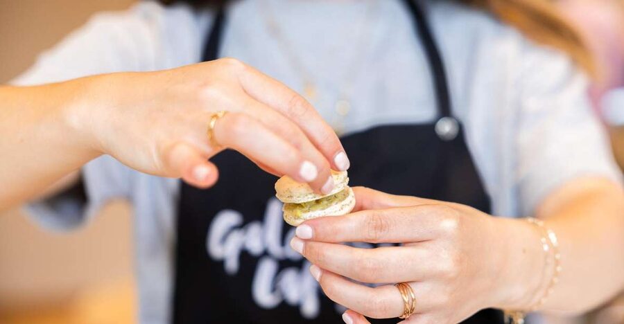 Paris: Macaron Class at Galeries Lafayette - Families, Couples, and the Parent-Child Wednesday Sessions