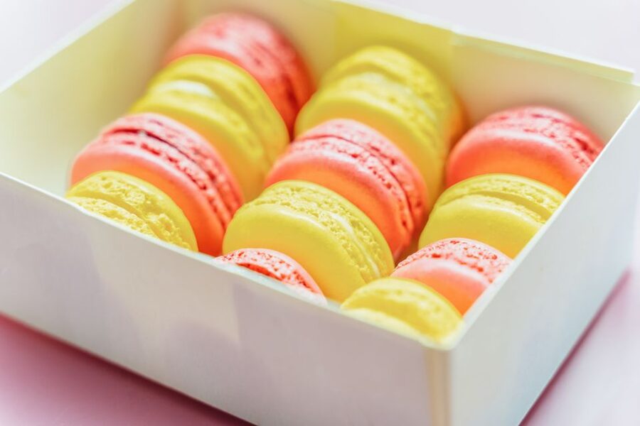 Paris: Macarons Cooking Class with Pâtisserie Chef Noémie - Tea or coffee after class, and the part that helps you bake again