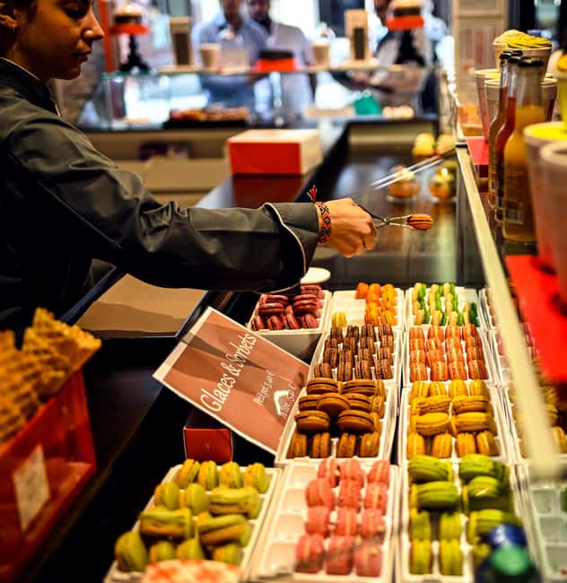 Paris: Montmartre Chocolate & Pastries Tour with 8+ Tastings - Should You Book This Montmartre Chocolate and Pastry Tour?