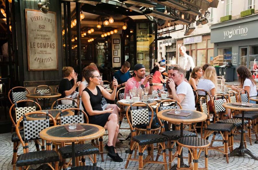 Paris: Montmartre Food Tour with Full Meal - Price and value: is $117 worth it?