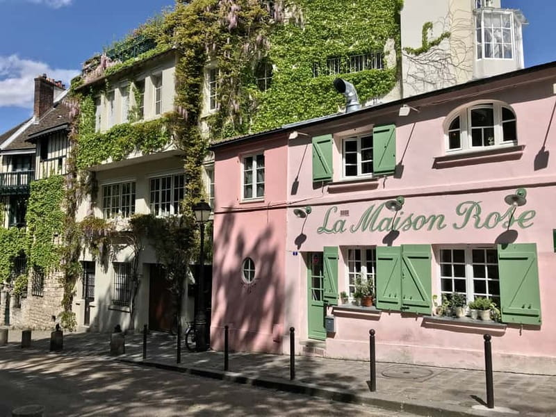 Paris: Montmartre Group Tour in German - Finding the Meeting Point Near Moulin Rouge (And Not Getting Lost)