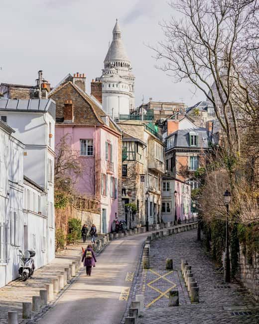 Paris: Montmartre Hidden Gems and Highlights Walking Tour - Rue des Abbesses and the kind of streets photos do not capture well