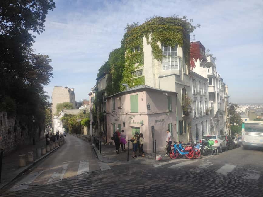 Paris : Montmartre highlights walking tour - Moulin de la Galette and the Artist Connections