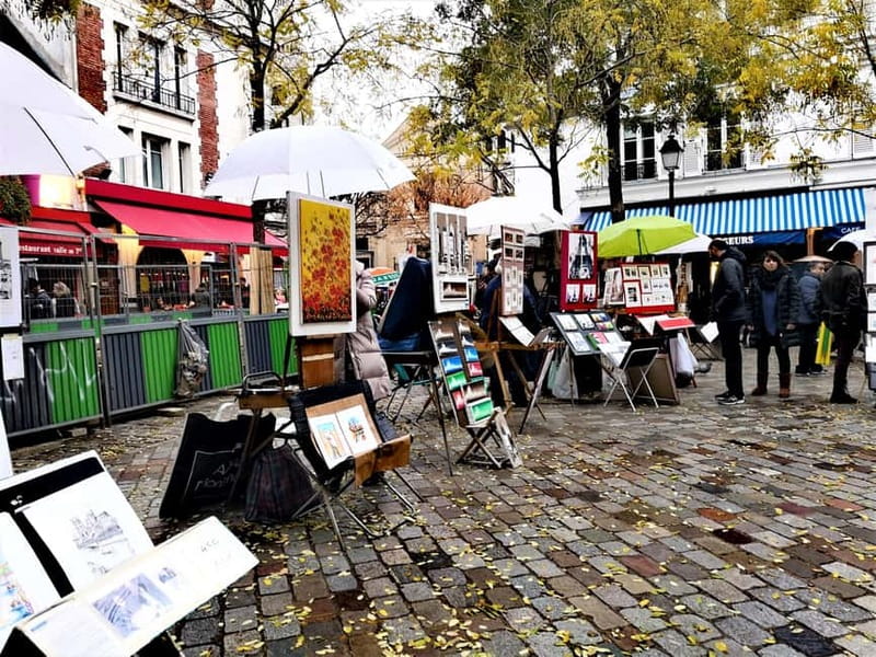 Paris: Montmartre Private Tour for Families - Why Montmartre is a great match for a family walking tour