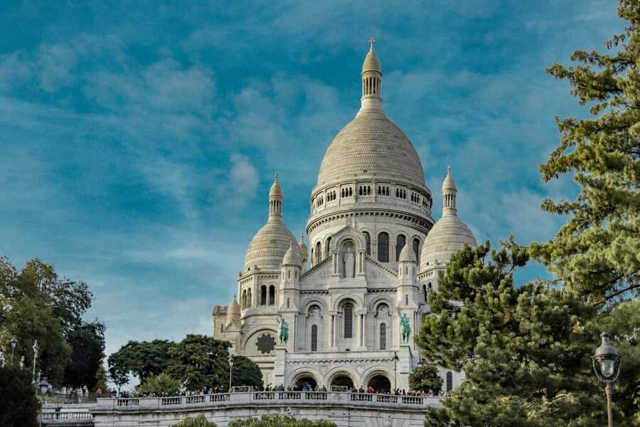 Paris: Montmartre Private Tour for Families - Your 2-hour route, start options, and how it flows