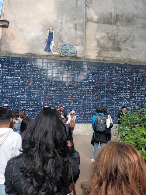 Paris: Montmartre Small Group Guided Walking Tour - Who Should Book This Montmartre Walk, and Who Should Skip