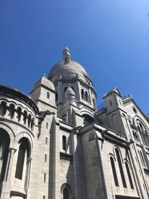 Paris: Montmartre Train Ride w/ Optional Seine River Cruise - Getting Oriented at Sacré-Cœur