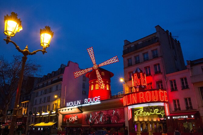 Paris Moulin Rouge 3-Courses Dinner with Wine and Show - Seating Comfort and Table Sharing: The Trade-Off You Should Expect