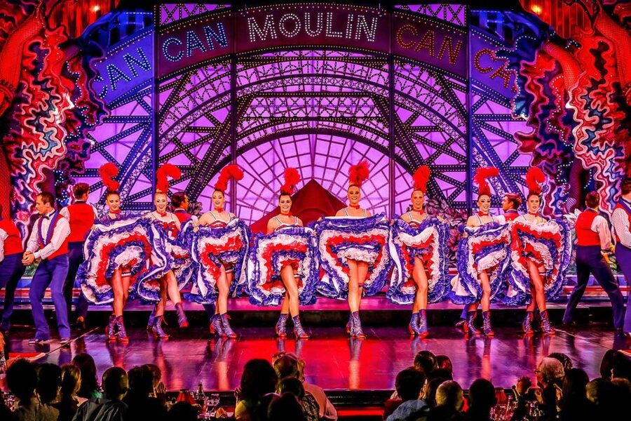 Paris: Moulin Rouge Cabaret Show Ticket with Champagne - Féerie at the Moulin Rouge: the 1,000-costume parade you came for