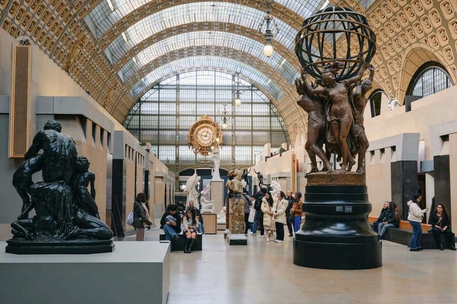Paris: Musée d'Orsay Private Guided Tour with Reserved Entry - Neoclassicism, Realism, and Symbolism: why the Orsay surprises people