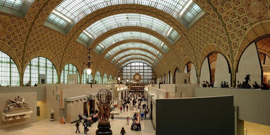 Paris: Musée d'Orsay Walking Tour With Reserved Access - The architecture story you’ll carry into every room