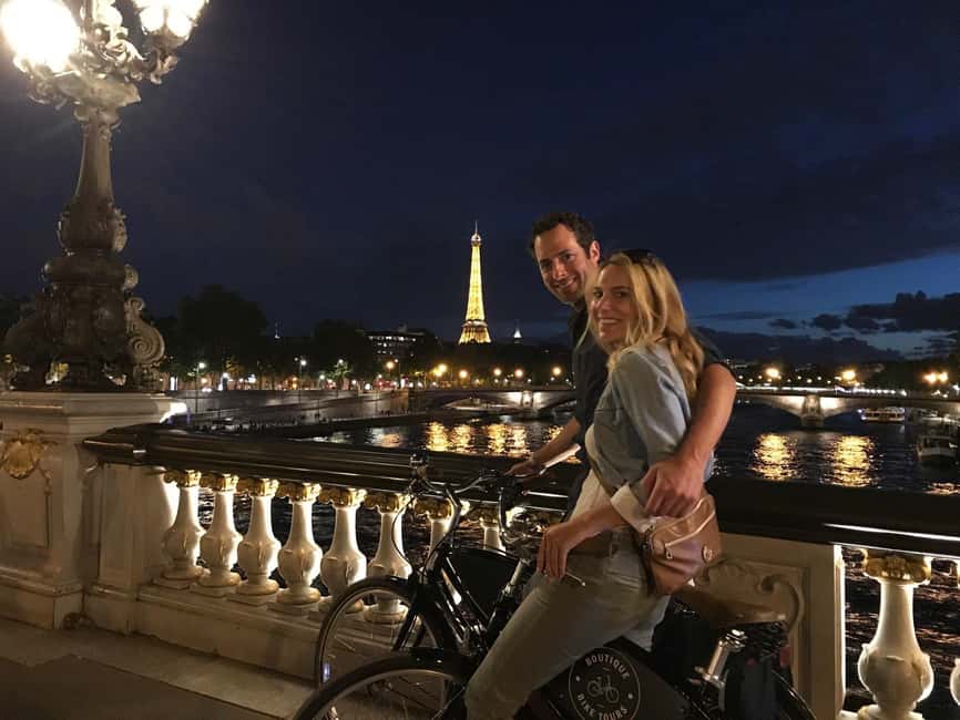 Paris: Night Small-Group Bike Tour & Boat Cruise - Starting at Boutique Bike Tours, Right by Ecole Militaire