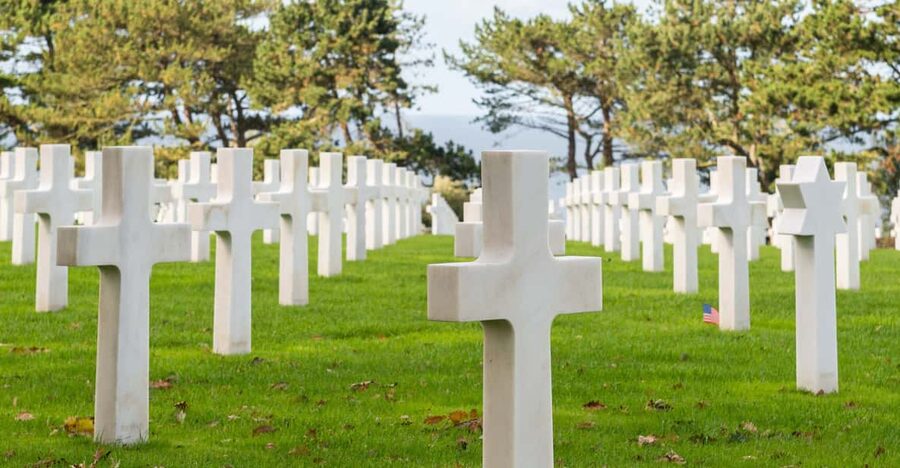Paris: Normandy D-Day Sights Day Trip with Hotel Transfers - How the Guide Shapes the Day, From Camile to Zoltar