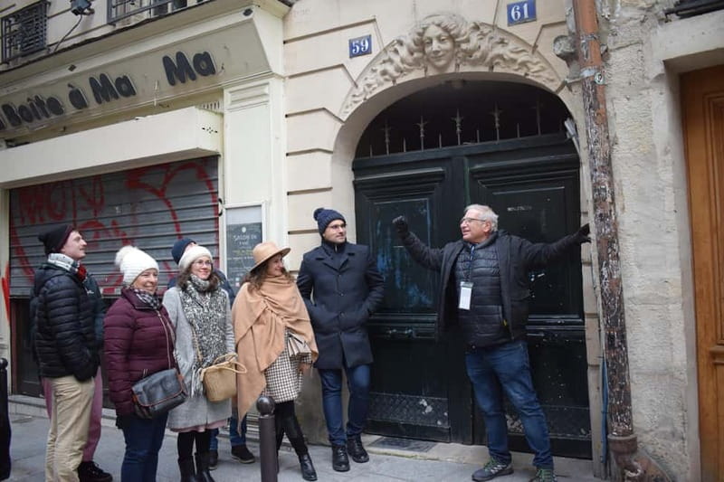 Paris: Notre-Dame Exterior and Latin Quarter Guided Walk - Cluny Roman Baths Ruins: Roman Lutetia Under Your Feet