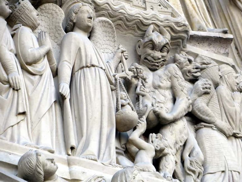 Paris: Notre Dame Exterior Private Guided Tour - Timing, duration, and how to get the best use of 90 minutes